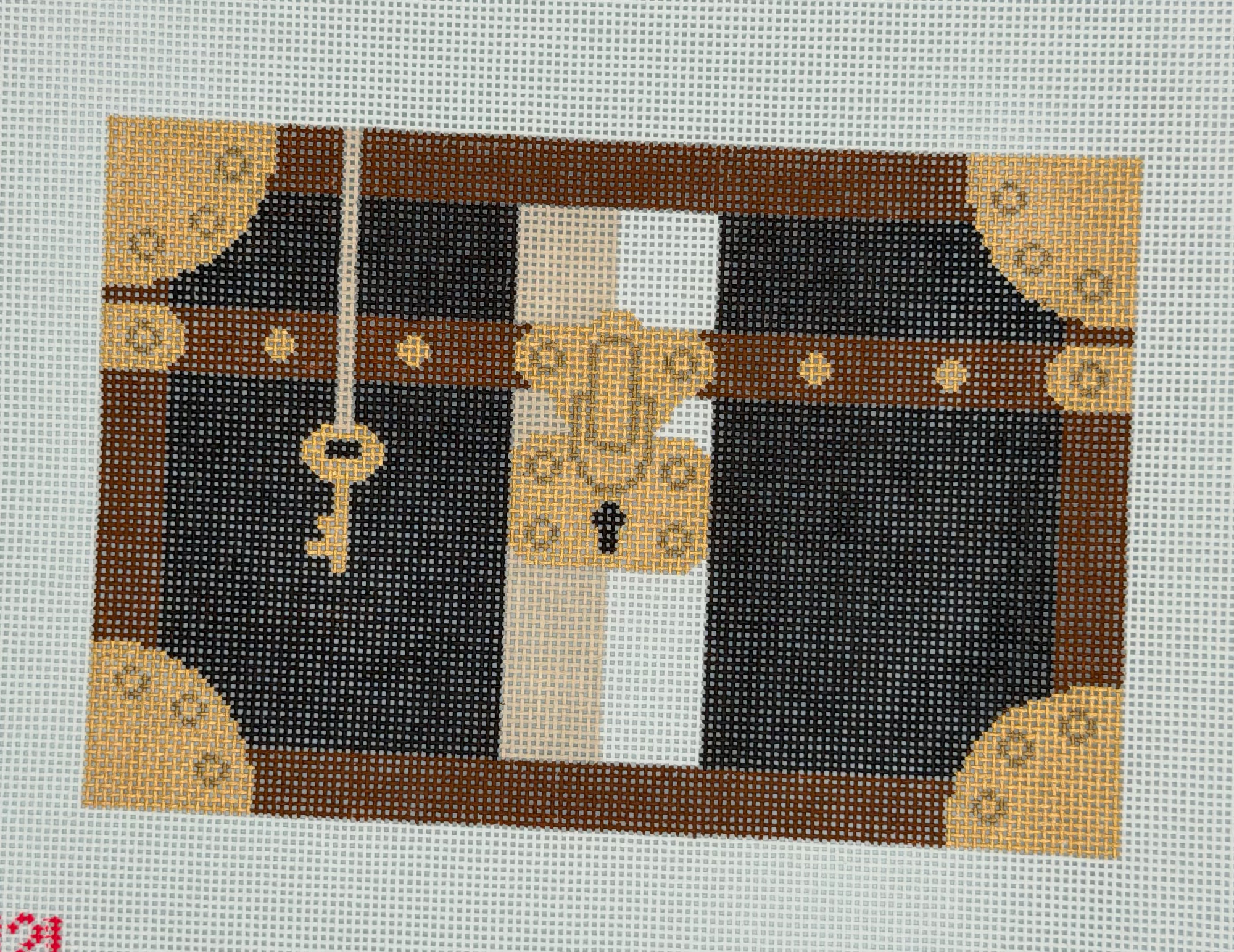 Trunk 6x9 Clutch Canvas